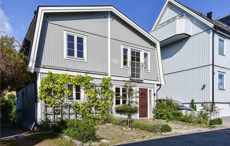 Ferienhaus für 6 Personen, mit Terrasse und Garten in Karlskrona