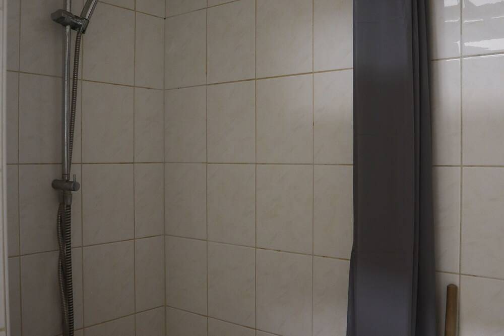Geheel appartement, Kamer 15, Den Bosch in 's-Hertogenbosch, Noord-Brabant