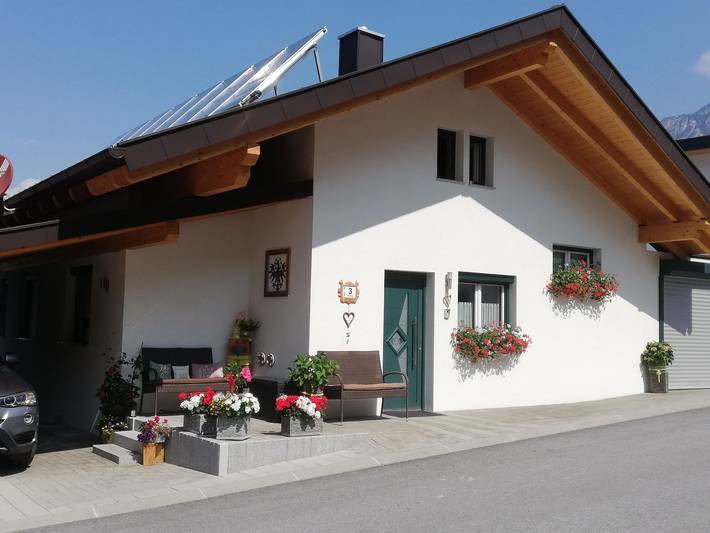 Ferienwohnung für 7 Personen, mit Balkon und Terrasse sowie Garten in Arzl im Pitztal - 2