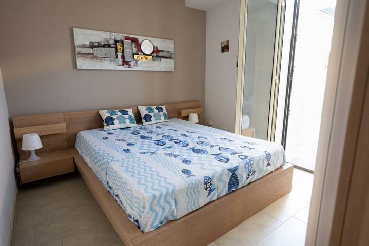 Appartamento intero, Guesthost - Casa Mirka in Pozzallo with Parking in Pozzallo, Provincia di Ragusa