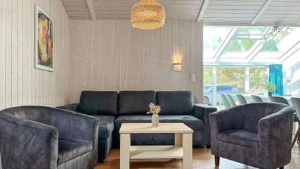 Ferienhaus für 12 Personen, mit Garten und Sauna sowie Whirlpool, mit Haustier in der Lübecker Bucht