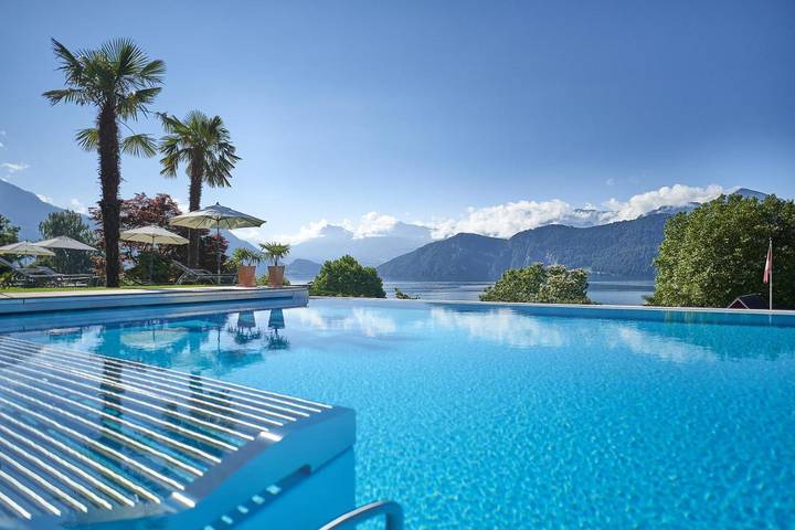 Hotel für 2 Personen, mit Balkon und Whirlpool sowie Terrasse und Garten