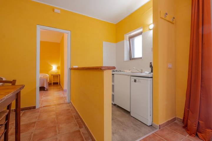 Hel lejlighed, Apartment 'Rosaspina - 6' with Shared Pool, Wi-Fi and Air Conditioning in Capalbio, Grosseto Provinsen