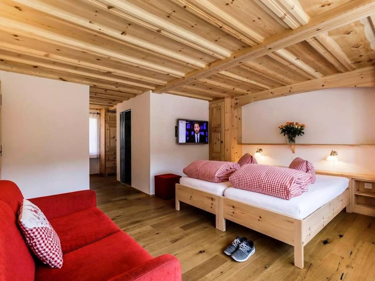 Ganze Wohnung, 4 Zimmer 5 Personen in Sedrun, Tujetsch