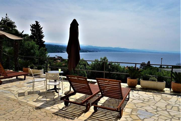 Maison d’hôte pour 4 personnes, avec terrasse ainsi que vue et jardin dans Grad Opatija - 2