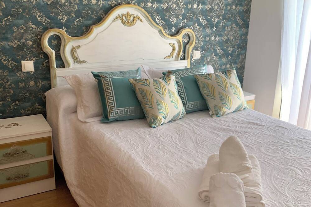 Ganze Wohnung, Lico your romantic apartment for your ideal getaway as a couple or as a family in El Barraco, Valle del Alberche