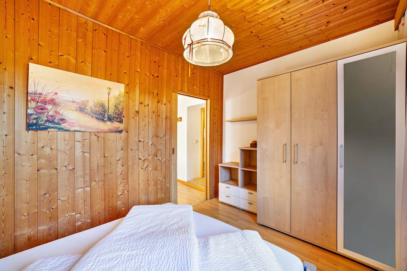 Entire apartment, Apartment 'Wohnung Elstar Schnalserhof' with Mountain View, Shared Terrace and Wi-Fi in Latsch, Stilfser Joch National Park