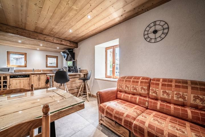Hel lejlighed, Cosy Apartment with Mountain Ambiance in Mieussy, Bonneville området