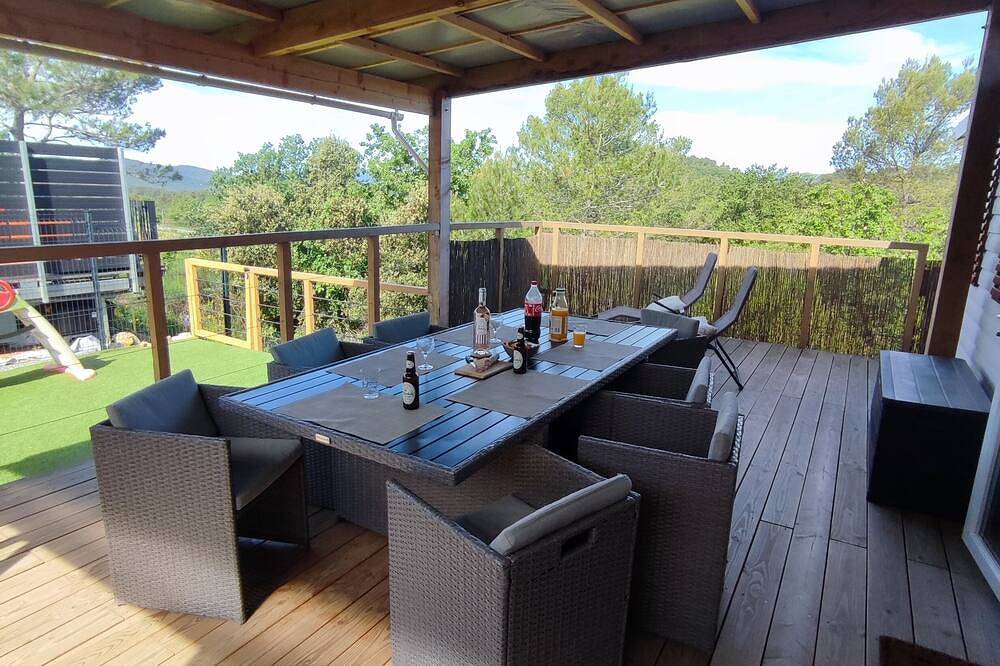 Mobil Home 40M2 Ecrin De Verdure in Rocbaron, Côte méditerranéenne (France)