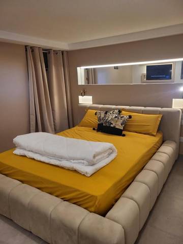 Gîte pour 2 personnes, avec terrasse à Bons-en-Chablais
