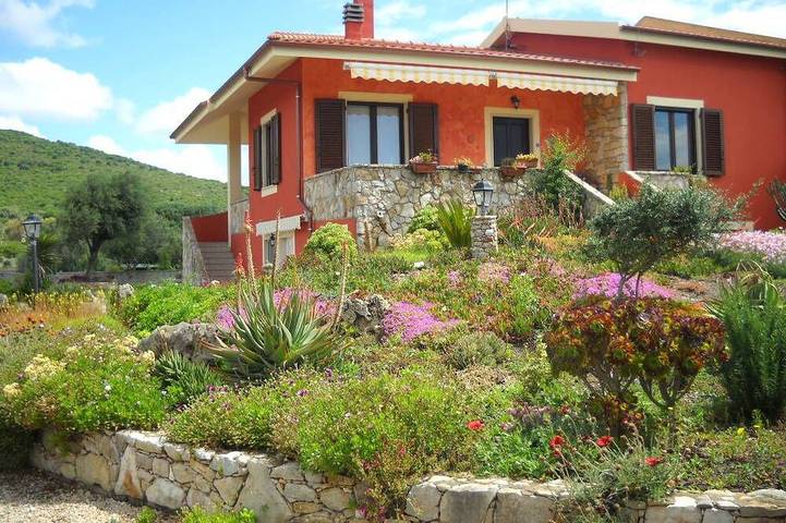 Holiday apartment for 6 people, with terrace and garden - 1