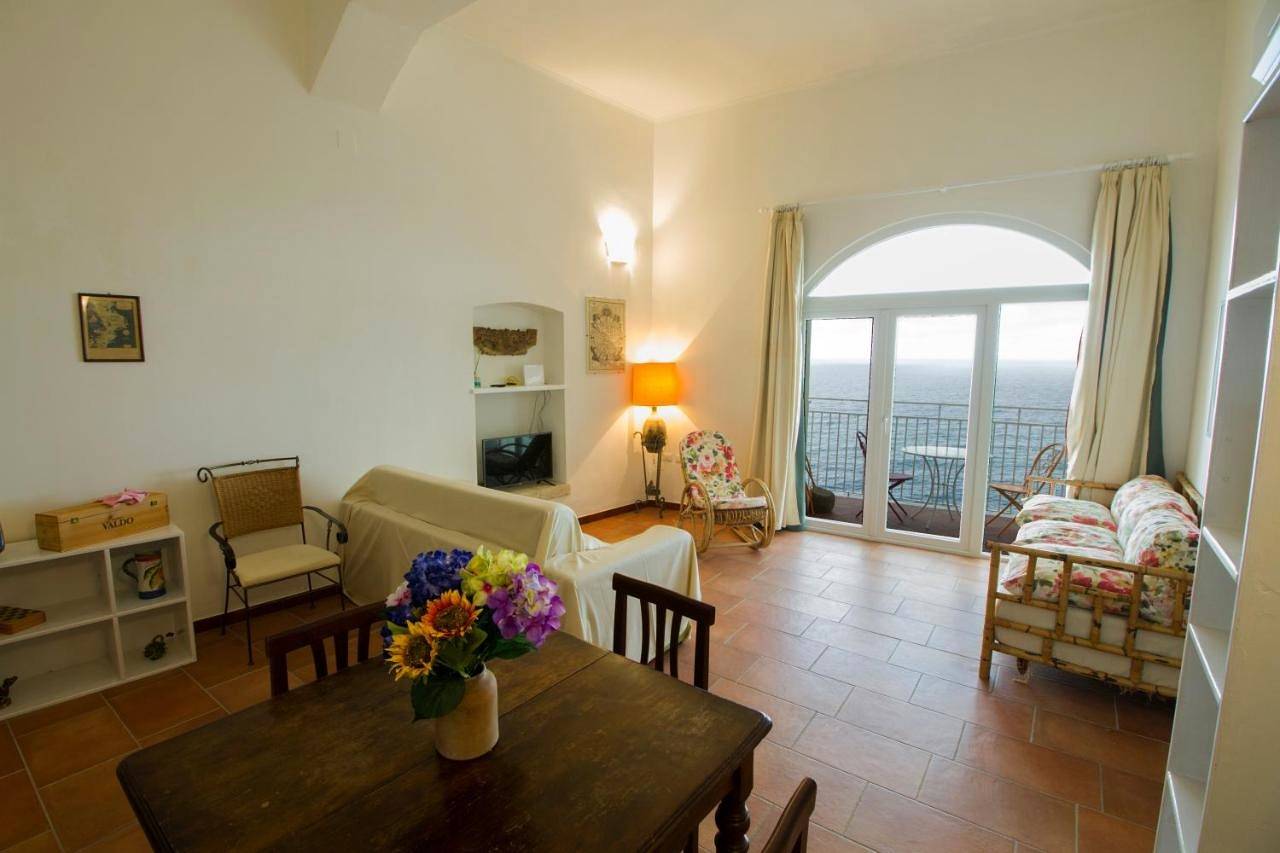 Appartamento intero, Isola Bella Sea-view Apartment in Tropea, Provincia di Vibo Valentia