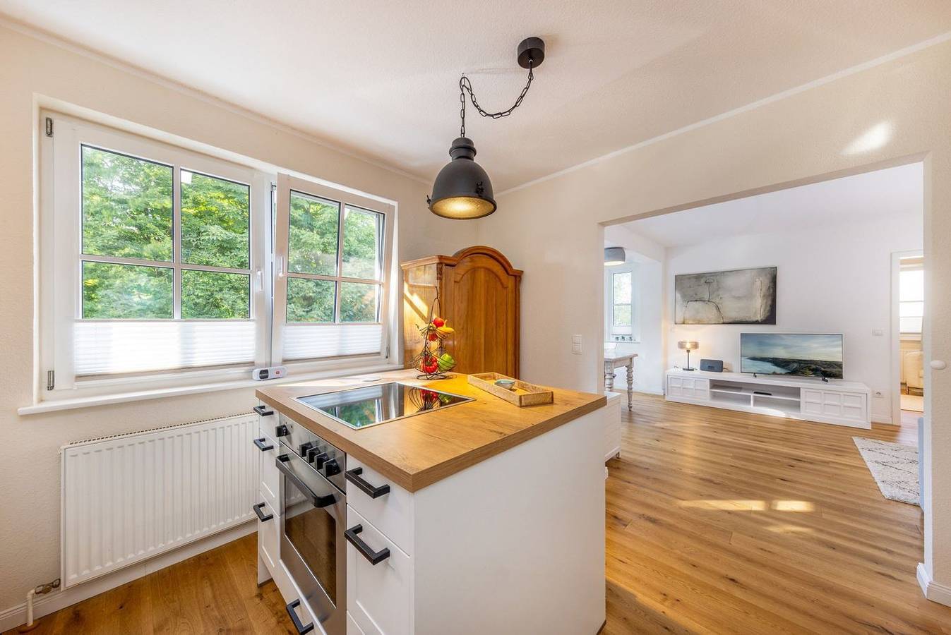 Ganze Wohnung, Direkt am Wasser: Stilvolle Ferienwohnung „Hafenglück“ in Lauterbach auf Rügen in Lauterbach (Rügen), Putbus