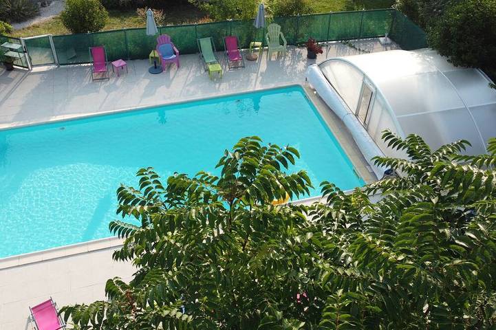 Gîte pour 4 personnes, avec piscine et jardin ainsi que terrasse et jacuzzi à Fargues - 4