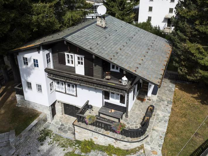 Location de vacances pour 9 personnes, avec jardin et sauna à Madesimo