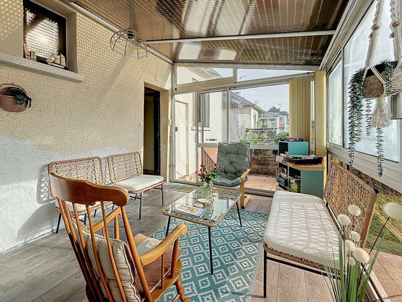 Casa renovada con jardín, garaje, aparcamiento y Wifi gratis in Granville, Côte de la Déroute