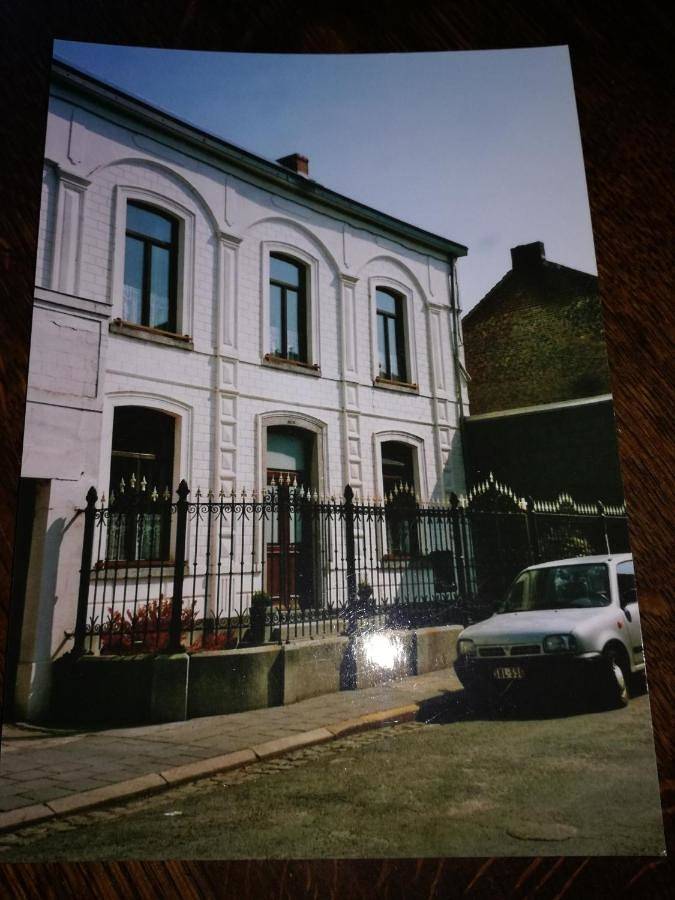 Chambre d’hôte pour 2 personnes, avec jardin et piscine dans La Hestre