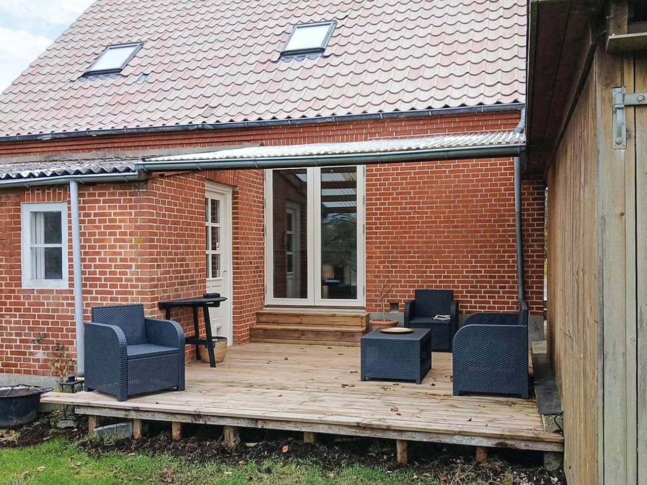 Naturerlebnis: Zugang zu Wald und See in Viborg