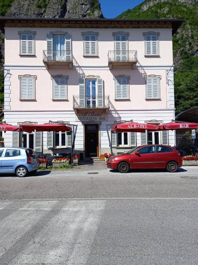Gîte pour 4 personnes, avec jardin ainsi que vue sur le lac et vue, animaux acceptés à Oliveto Lario - 2