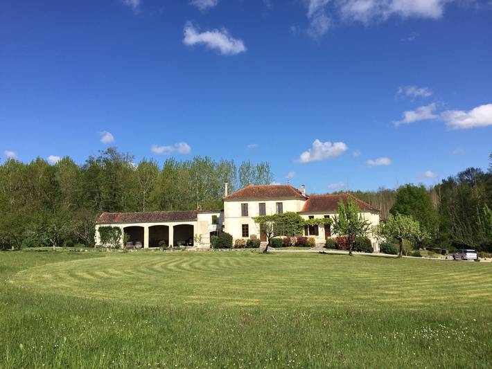 Gîte pour 6 personnes, avec piscine