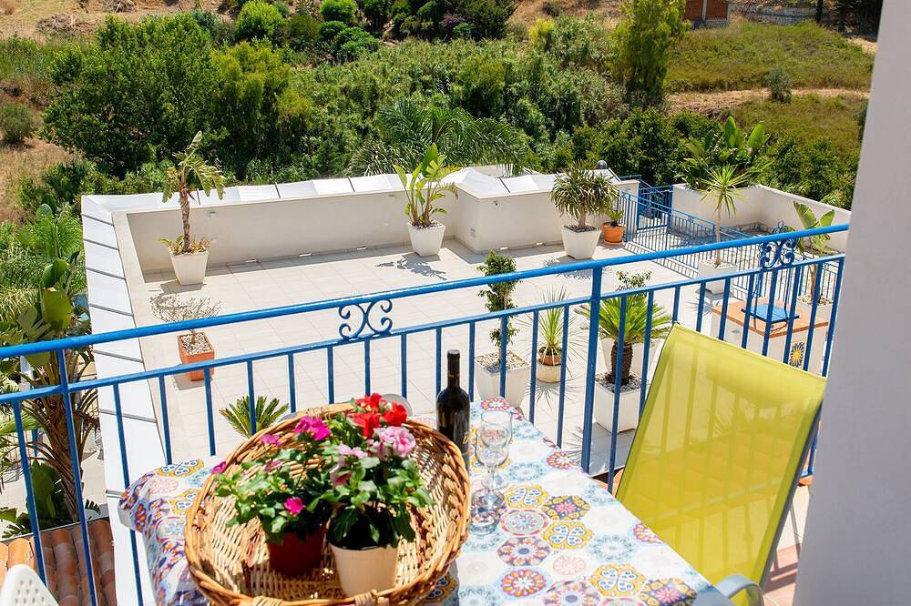 Apartamento entero, Apartamento Típico A 150 Metros Del Mar Alquiler De Coches Wifi in Alcamo Marina, Alcamo