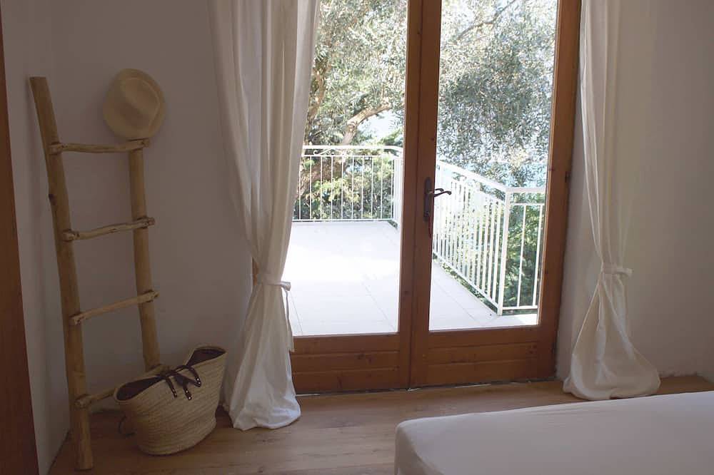 Villa Mare di Luci – Atemberaubender Seeblick & Privater Salzwasserpool in Pregasio, Tremosine