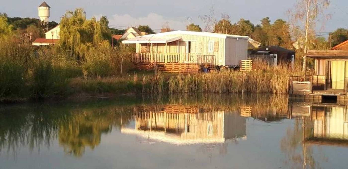Camping pour 6 Personnes dans Mont-près-Chambord, Vallée de la Loire