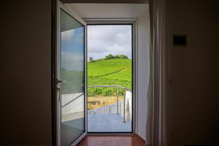Apartamento de férias para 4 pessoas, com Terraço e Jardim e ainda Piscina em Alenquer