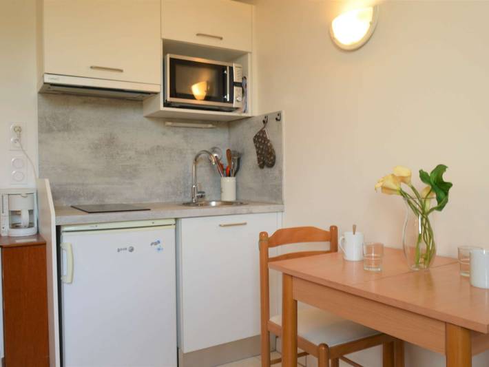 Gîte pour 3 personnes dans Plage des Pins - 4