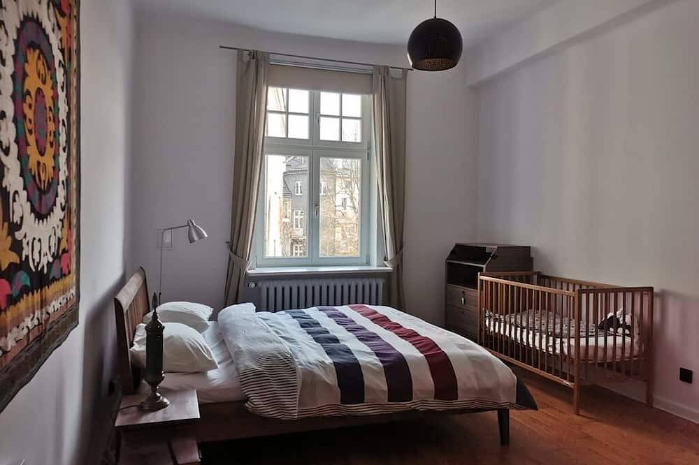 Appartement entier, Designer Apartment 110m² w/ King Beds, Balcony, Smart Tv + Equipped Kitchen in Cracovie, Petite-Pologne