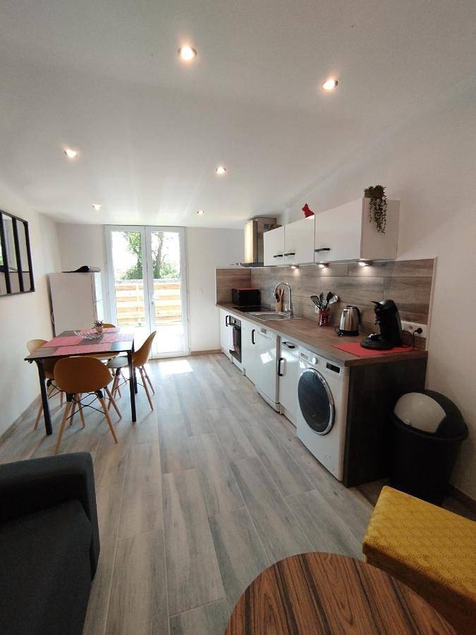 Maison de vacances pour 4 personnes, avec terrasse et jacuzzi, adapté aux familles