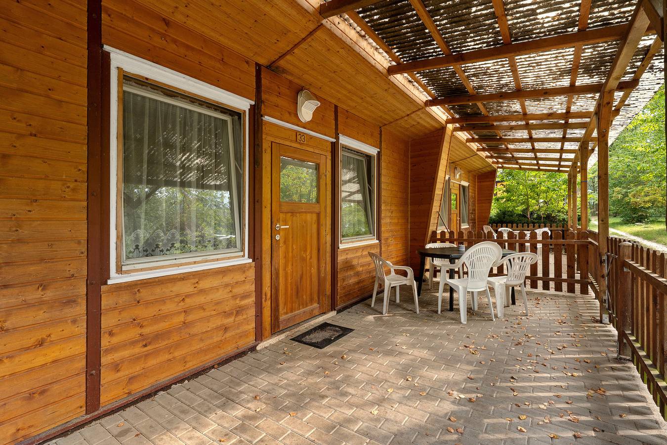 Bungalow '33 - Kimbucht' mit privater Terrasse und Gemeinschaftsgarten in Waldhufen, Oberlausitz Niederschlesien