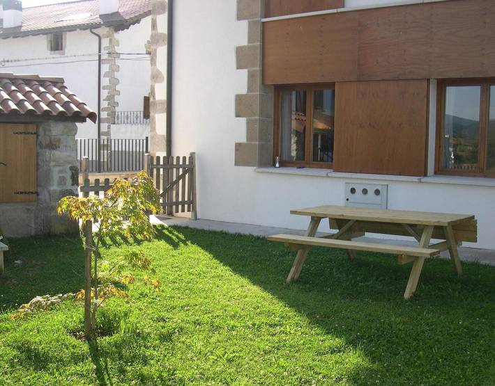 Chalet para 6 personas, con Jardín en Navarra - 2