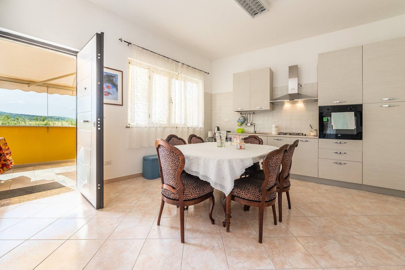 Ferienhaus 'Domus Luna' mit Seeblick, Terrasse und Klimaanlage in Giba, Carbonia-Iglesias Provinz