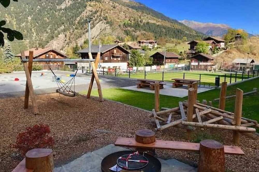 Ganze Wohnung, Obergeschoss Chalet Mallum - Haus Mallum in Grengiols, Aletsch Arena