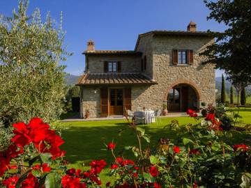 Villa for 4 People in Arezzo Province, Tuscany, Photo 2