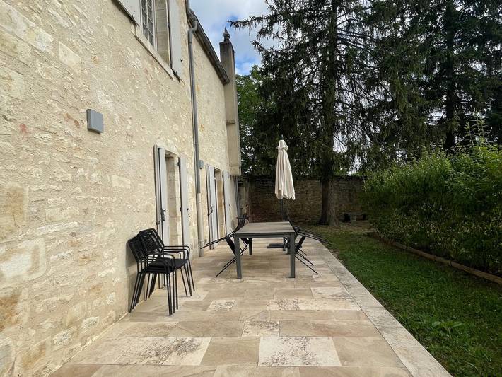 Gîte pour 6 personnes, avec terrasse dans Saint-Amand-Montrond - 2