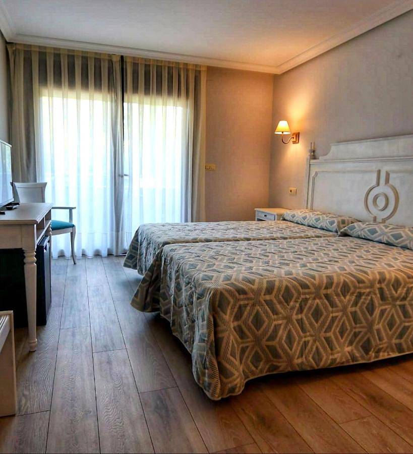 Hotel Tereñes Costa in Tereñes, Ribadesella