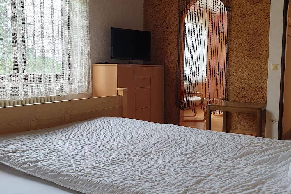 Ganze Wohnung, Haus Thea bei Stuttgart in Leonberg, Nordschwarzwald