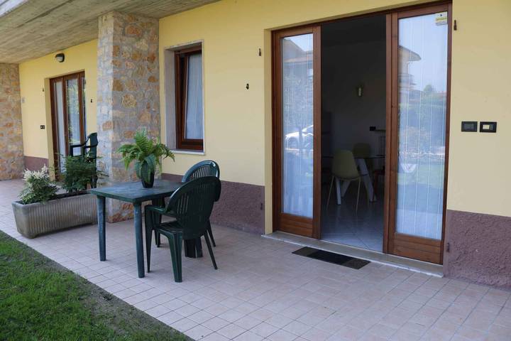 Appartamento intero, Appartamento per vacanze con terrazza, internet, in Lazise, Prealpi Gardesane