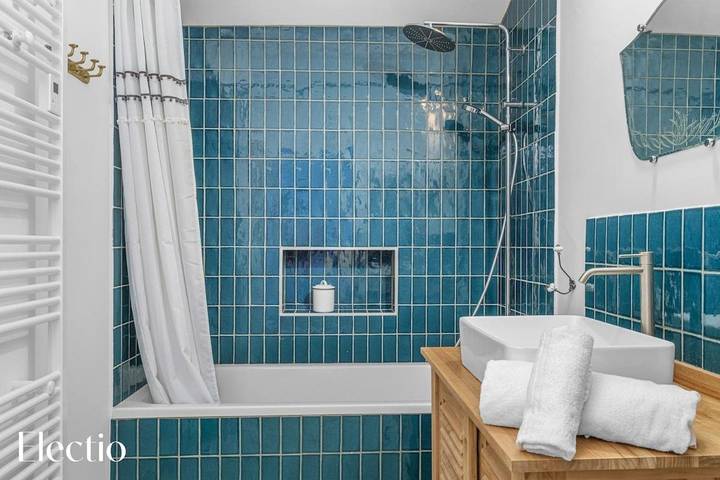 Location de vacances pour 6 personnes, avec terrasse à Vaugines - 4