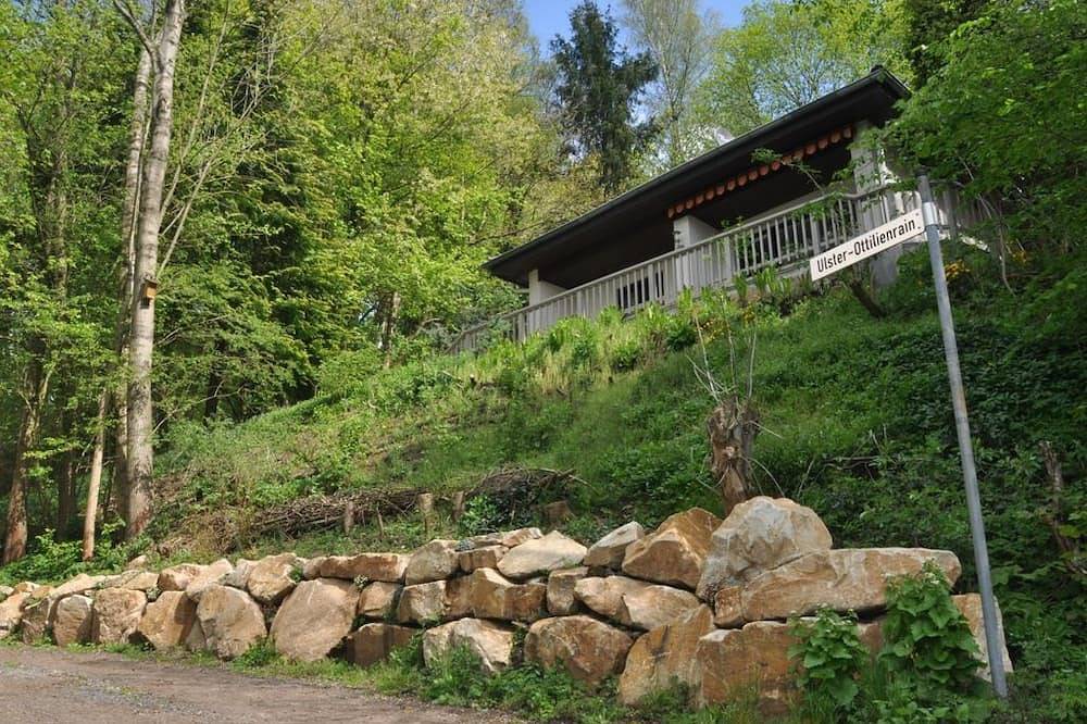 Exklusives Ferienhaus in der Rhön mit Wald, Urlaub mit Hund und Familie in Hilders, Rhön-Hessen