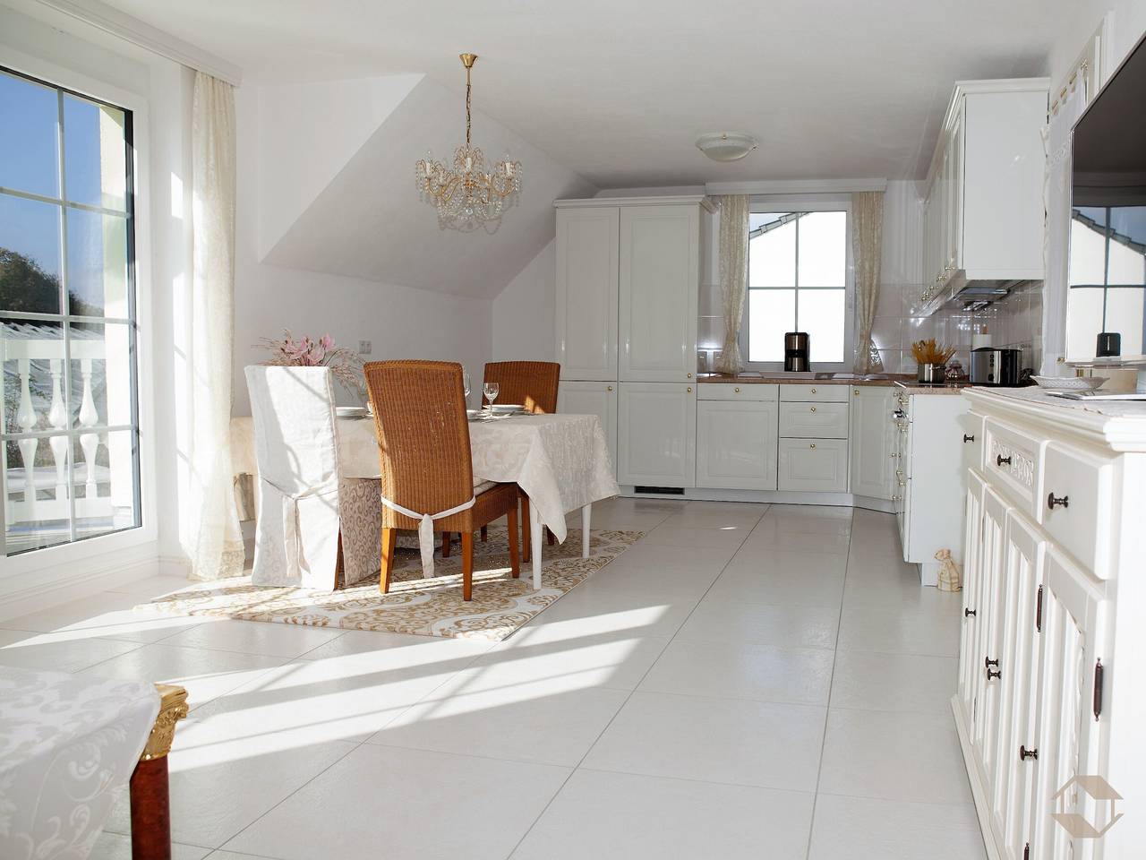 Ganze Wohnung, Ferienwohnung 'Mia' mit Balkon und Wi-Fi in Uhldingen-Mühlhofen, Region Bodensee-Oberschwaben