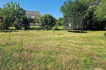 Gîte pour 6 personnes, avec balcon et jardin à Sévignac