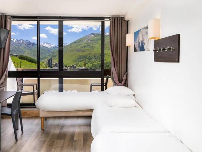 Camping pour 2 personnes, avec balcon et bassin pour enfant, animaux acceptés en Savoie - 2