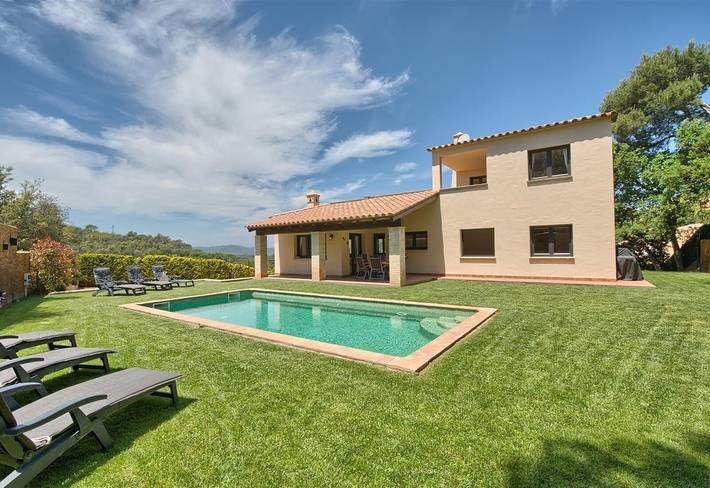 Villa pour 6 personnes, avec jardin, animaux acceptés à Begur - 4