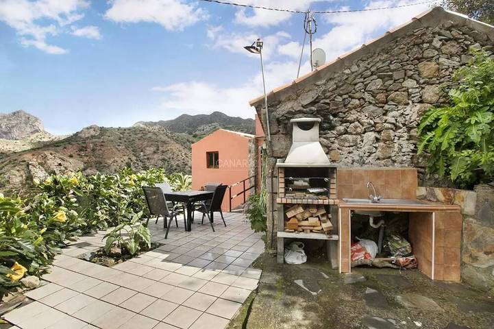 Gîte pour 5 personnes, avec balcon et jardin - 1