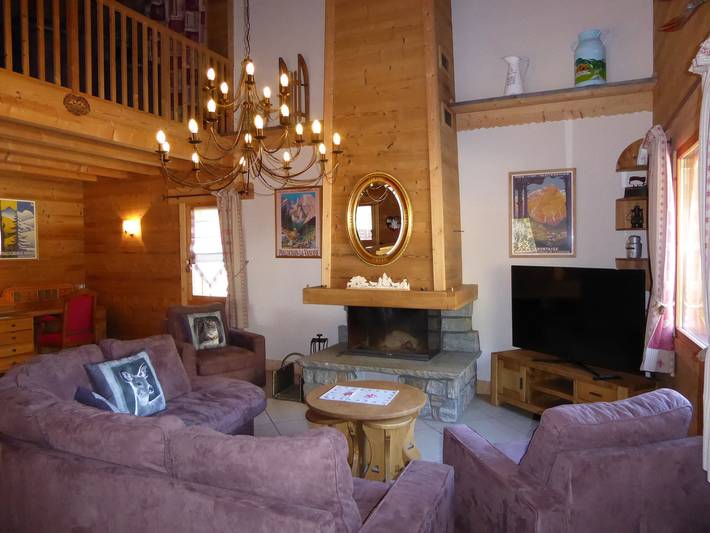 Gîte pour 10 personnes, avec Balcon et Terrasse ainsi que Jardin et Vue à Pralognan-la-Vanoise