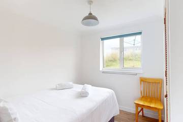 Chalet for 6 People in Hayle, Cornwall, Photo 2