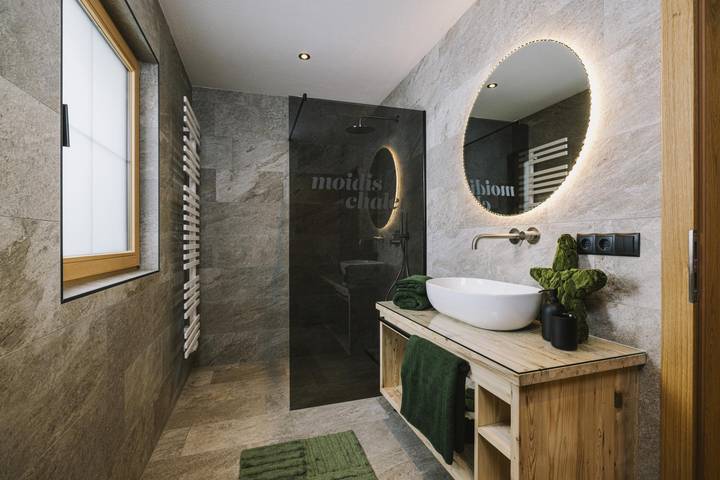 Chalet für 8 Personen, mit Sauna und Garten sowie Terrasse in Fügen - 4